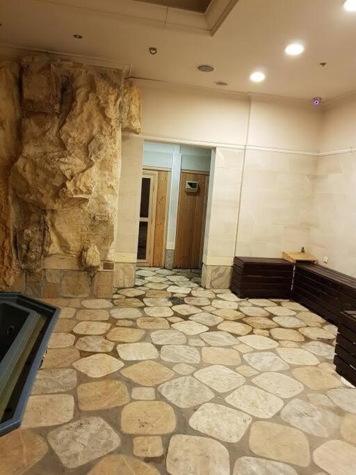 La-Palmore Luxury Apart-Residense Resort With Pool First Line Sea Side Eilat Exterior photo
